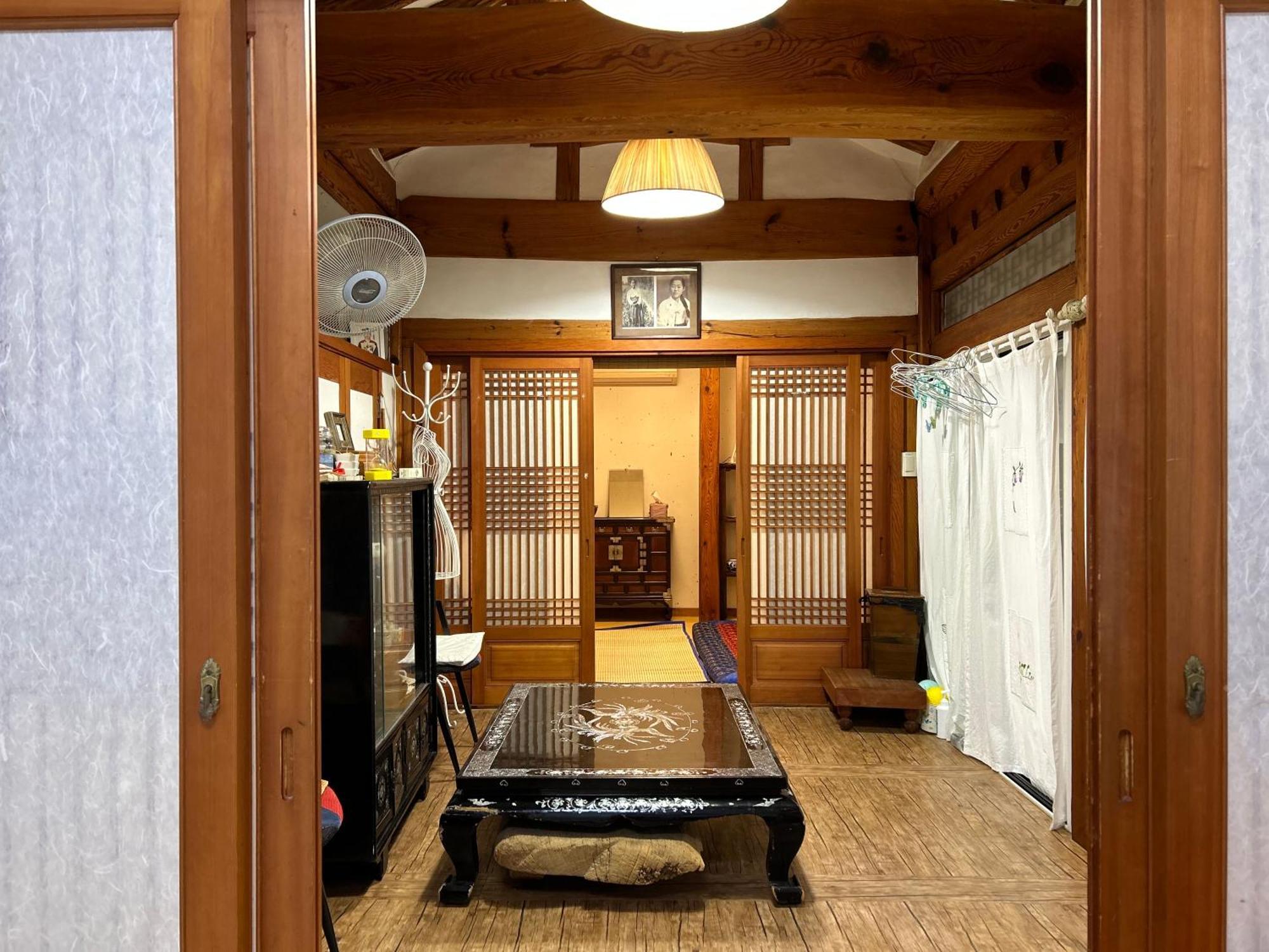 Eugene Hanok Stay Seoul Exterior foto