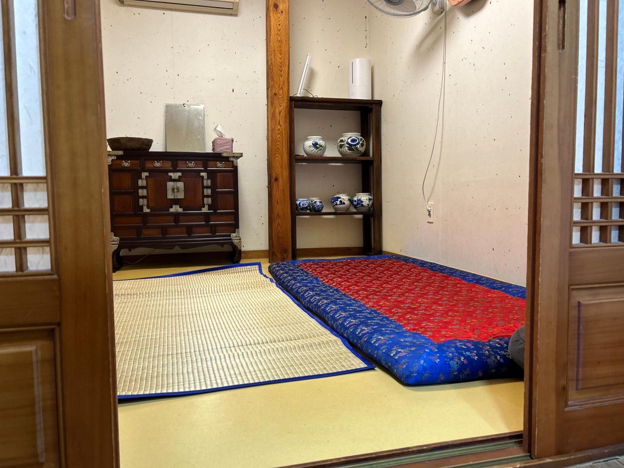 Eugene Hanok Stay Seoul Exterior foto
